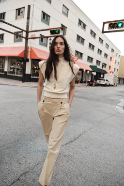 PLAIN KNIT TOP WITH PADDED SHOULDERS - Zara фото 9