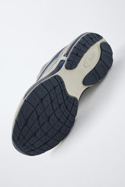 AIR CUSHION SNEAKERS - Zara фото 6