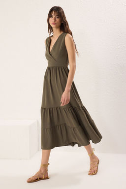 Haki Duz Etegi Belden Ac?lan Kruvaze Midi Dokuma Elbise TWOSS25EL00201