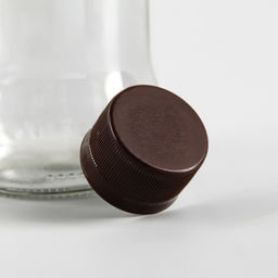 Цена за 100 шт. Пробка пластиковая одноразовая двухкомпонентная, 28 мм на: 0.5 л, 1 л, 1.5 л, 2 л, 3 л, коричневая