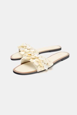FLAT SANDALS WITH PEARLESCENT PIECES - Zara фото 6