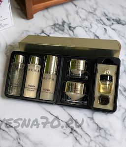 Набор для укрепления тургора и осветления кожи со стволовыми клетками нарцисса HERA Signia Deluxe Kit, Water 20ml+Emulsion 20ml+Serum 10ml+Cream 10ml+Eye Cream 5ml+Illuminating Serum 10ml