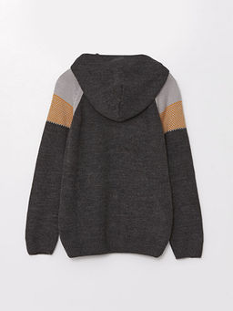 Kap??onlu Erkek ?ocuk Triko H?rka