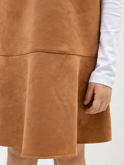 Сарафан для девочек в рыжем цвете под замшу - Mark formelle фото 5