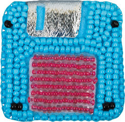 Klart набор для вышивания 10-043 Брошь. Дискета 4.5 х 4.5 см