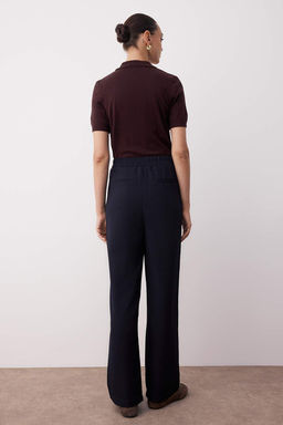 Lacivert Straight/Duz Kesim Dokuma Kumas Pantolon TWOAW22PL0321