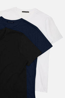 Lacivert-Siyah-Beyaz Slim/Dar Bisiklet Yaka Basic %100 Pamuklu 3lu Paket T-Shirt TMNSS19BO0007