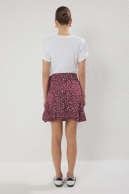 Trendyolmilla Bordo Cicekli Kruvaze Viskon Yazl?k Mini Etek TWOSS25ET00186 фото 4