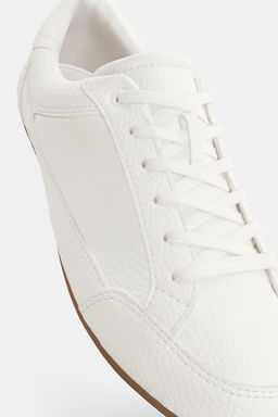 DERBY TRAINERS