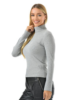 Водолазка в рубчик