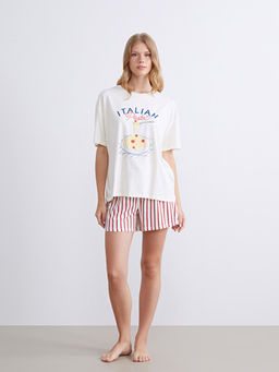 Bisiklet Yaka Bask?l? Kad?n ?ortlu Pijama Tak?m?