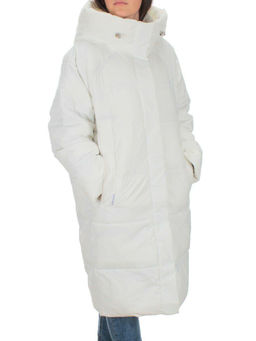 22369 WHITE Пальто зимнее женское (200 гр. холлофайбера)