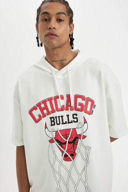 DeFactoFit Футболка оверсайз с капюшоном и короткими рукавами NBA Chicago Bulls фото 4