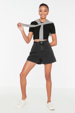 TRENDYOLMILLA Mavi More Sustainable Pileli Yuksek Bel Denim Sort TWOSS20SR0129
