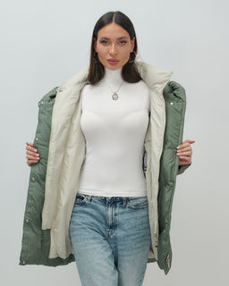 Куртка двубортная женская зимняя с капюшоном цвета хаки 7736Kh Бренд: Visdeer  фото 16