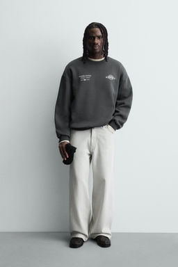 CONTRAST PRINT SWEATSHIRT