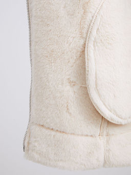 K?rkl? Yaka Kad?n Deri G?r?n?ml? Mont