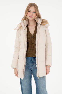 Женское кремовое пальто Неожиданная скидка в корзине