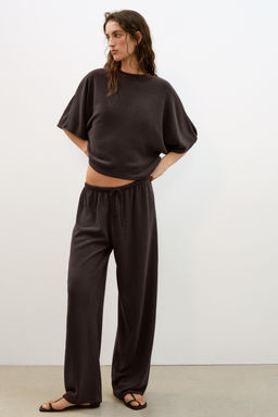 TOP R?STICO MANGA CORTA / Marr?n oscuro