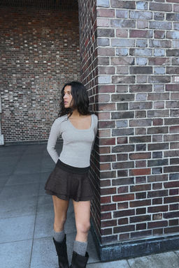 PINSTRIPE RUFFLE MINI SKIRT - Zara фото 10