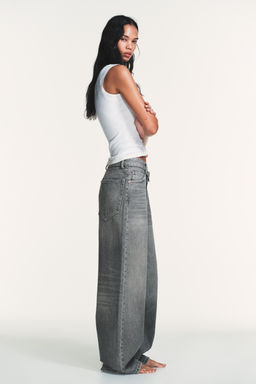 JEANS WITH FOLDED WAISTBAND TRF MID-WAIST - Zara фото 17