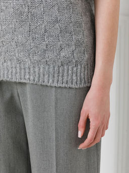 Блузка вязаная