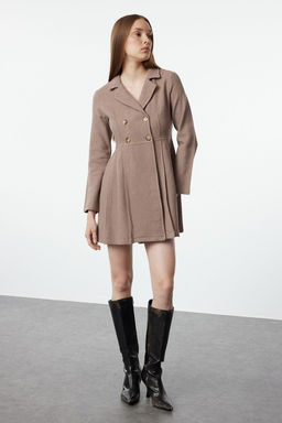 Kahverengi Pileli Dugmeli Mini Dokuma Elbise TWOAW24EL00338