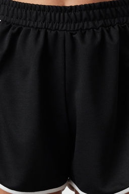 Siyah Renk Bloklu Normal Bel Ince Orme Sort & Bermuda TWOSS24SR00208 - Trendyolmilla фото 3