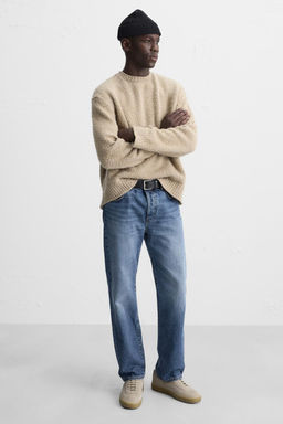 CASUAL LEATHER SNEAKERS