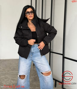 Куртка женская с капюшоном