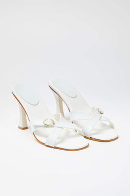 Trendyol Shoes Kahverengi Gold Tokal? Kare Burun Kad?n Topuklu Terlik TAKSS25TO00035 - Trendyolmilla фото 4