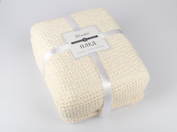 4397 Плед 240*220 цв. молочный рис. 11-0606