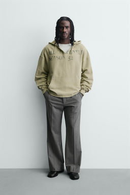 SUDADERA LAVADA TEXTO ESTAMPADO / Verdoso