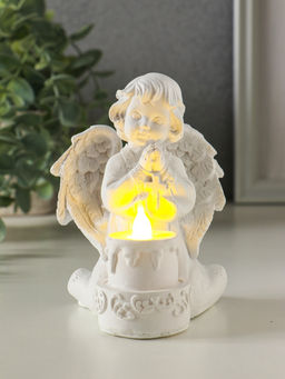 Сувенир полистоун свет "Белоснежный ангел с двухъярусным тортом" 7,7х8,5х11,5 см