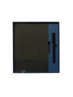 Ежедневник недатированный формат А5, 80 листов, в линейку, с ручкой, подарочная коробка, зеленый