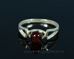 Кольцо с янтарём в посеребрении шарик 5мм коньячный