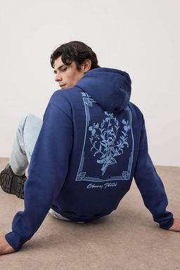 TRENDYOL MAN Antrasit Oversize/Genis Kesim Kapusonlu Cicek Bask? Ici Polar/S?cak Tutan Sweatshirt TMNAW24SW00100 - Trendyolmilla фото 27