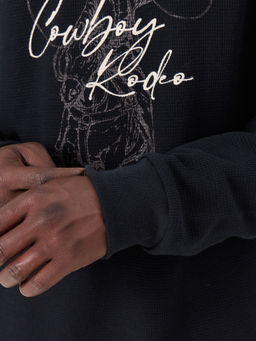 Лонгслив мужской черный с надписью Cowboy Rodeo - Mark formelle фото 6