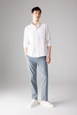 Брюки-чиносы прямого кроя из габардина с карманом на молнии и парусиновой тканью стандартного кроя - Defacto фото 2