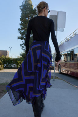 PRINTED ASYMMETRIC MIDI SKIRT - Zara фото 3