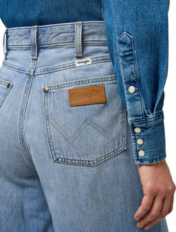 Шорты женские