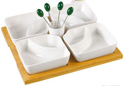 Менажница 4 предмета с 4 шпажками / JD7033 /уп 12/ на деревянной подставке