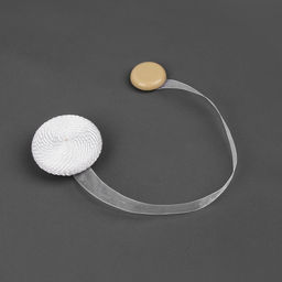 Цена за 2 шт. Подхват для штор «Круг», d=5 см, белый