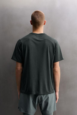 CAMISETA T?CNICA ESTRUCTURA / gris antracita - Zara фото 3