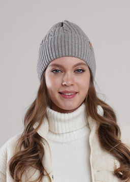 Шапка женская