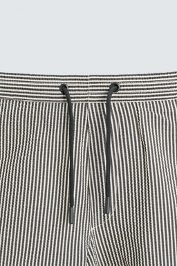 MEDIUM SEERSUCKER SWIMMING TRUNKS - Zara фото 9