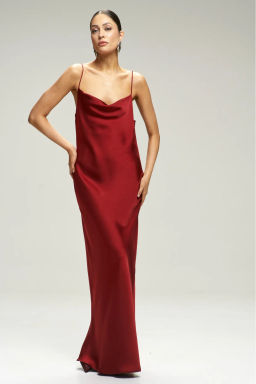 Платье-комбинация на тонких бретелях Red