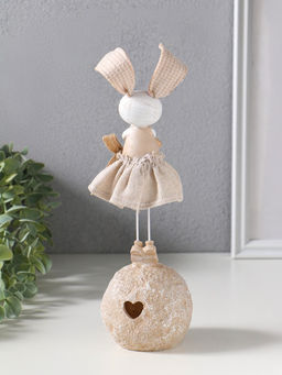 Фигура световая полистоун Зайка в льняном платье на шаре, 2?LR44, 8.5?8.5?26 см