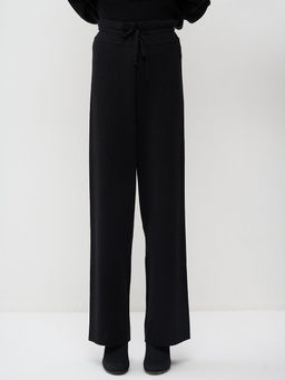 Брюки женские 5242-5069. 990 черный