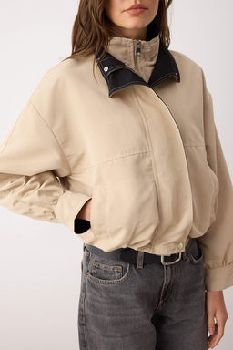 Bej Yakas? Kontrast Renk Detayl? Ince Ceket Mont TWOAW26MO00118 - Trendyolmilla фото 3